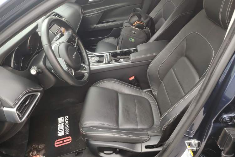 Used Jaguar XE 2015 2.0T 200 PS R-Sport Left Front Seat