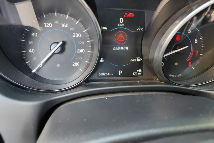 Used Jaguar XE 2015 2.0T 200 PS R-Sport Odometer Close Up