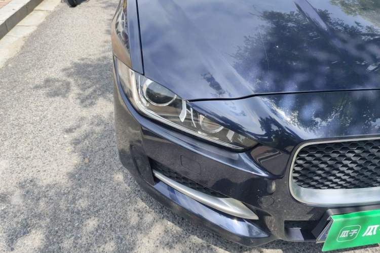 Used Jaguar XE 2015 2.0T 240 PS R-Sport Right Front Headlight