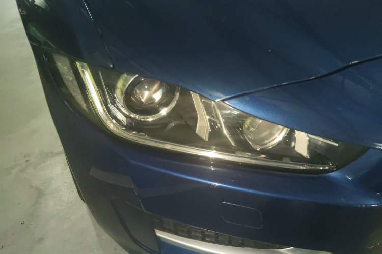 Used Jaguar XE 2015 2.0T 240 PS R-Sport Right Front Headlight