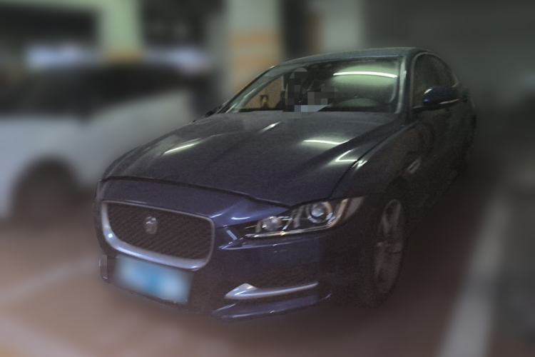 Used Jaguar XE 2015 2.0T 200 PS R-Sport Guazi used car, China used car export, Used car for sale, Used  cars, Cheapest cars for sale