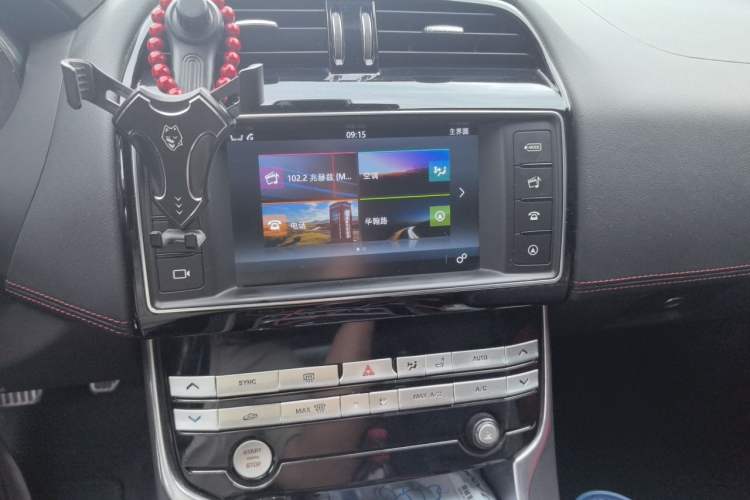 Used Jaguar XE 2015 3.0 SC 340 PS S Audio And AC Panel