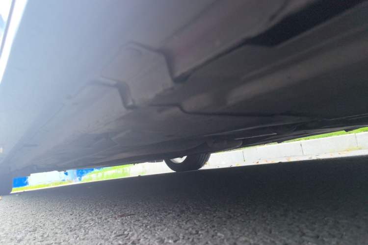Used Jaguar XE 2015 3.0 SC 340 PS S Chassis Rear Left