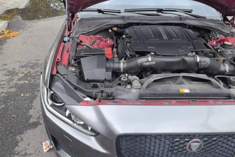 Used Jaguar XE 2015 3.0 SC 340 PS S Engine Bay Right