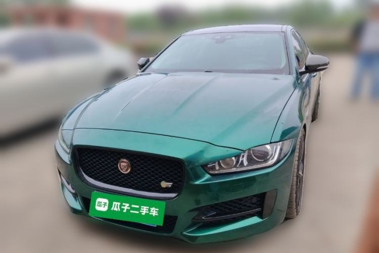 Used Jaguar XE 2015 2.0T 200 PS R-Sport Front
