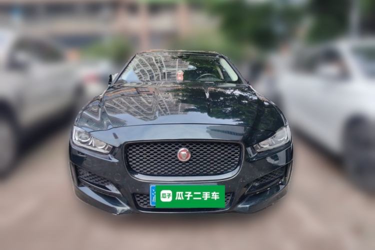 Used Jaguar XE 2015 2.0T 200 PS R-Sport Front