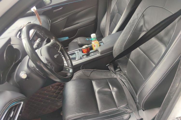 Used Jaguar XE 2015 2.0T 200 PS R-Sport Left Front Seat