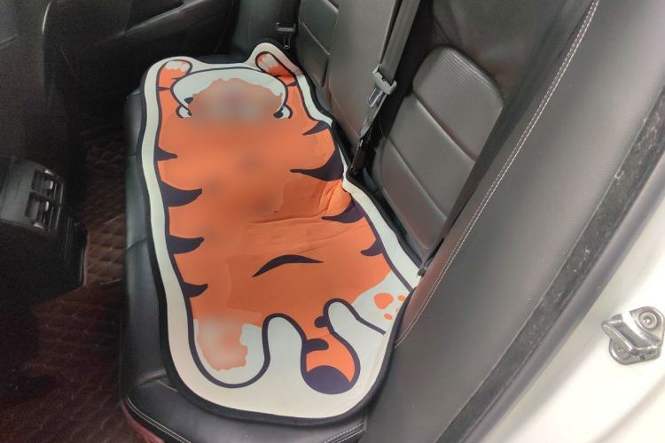 Used Jaguar XE 2015 2.0T 200 PS R-Sport Left Rear Seat