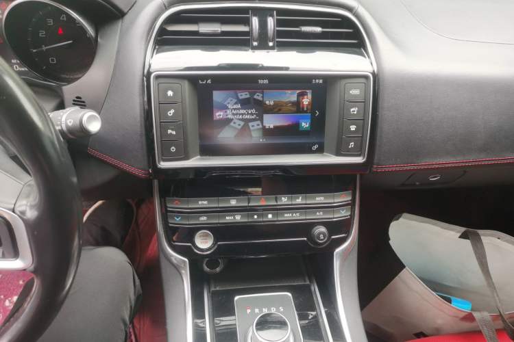 Used Jaguar XE 2015 2.0T 200 PS R-Sport Audio And AC Panel