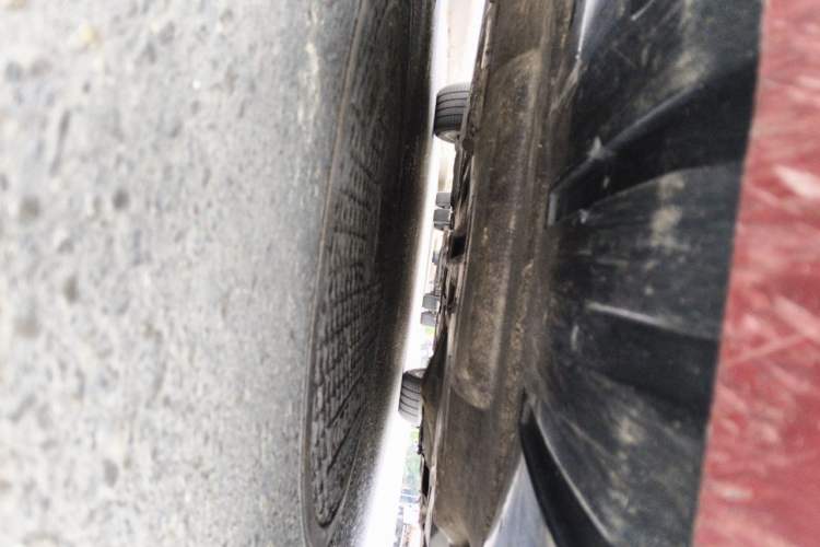 Used Jaguar XE 2015 2.0T 200 PS R-Sport Chassis Front