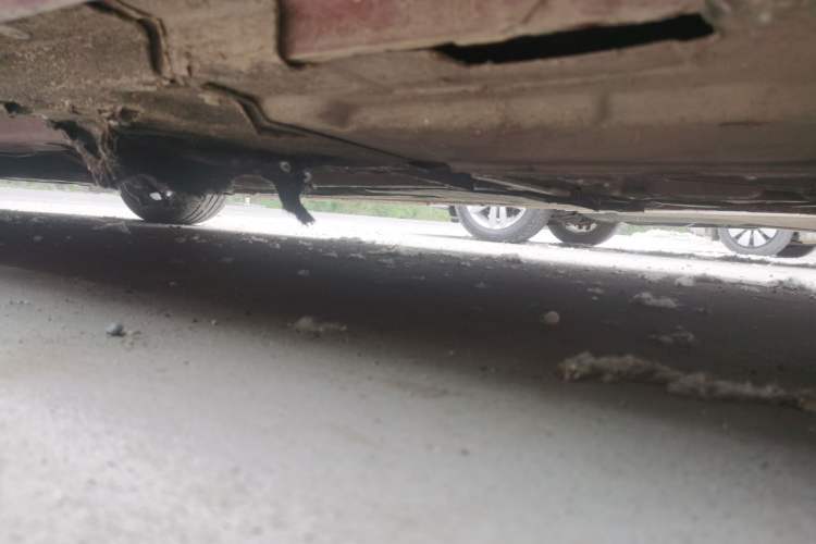 Used Jaguar XE 2015 2.0T 200 PS R-Sport Chassis Rear Left