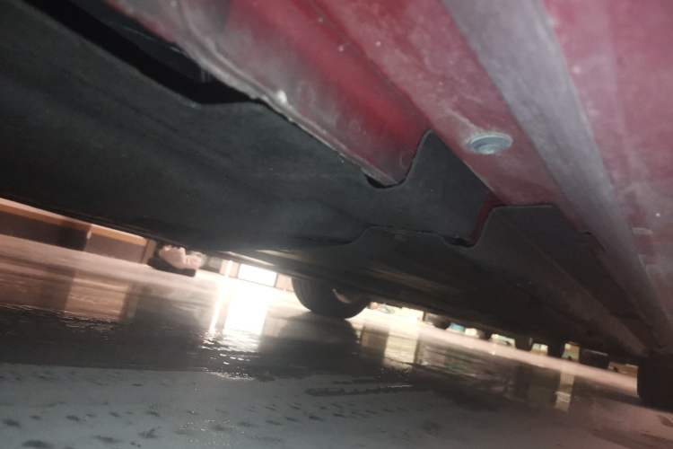 Used Jaguar XE 2015 2.0T 200 PS R-Sport Chassis Rear Right