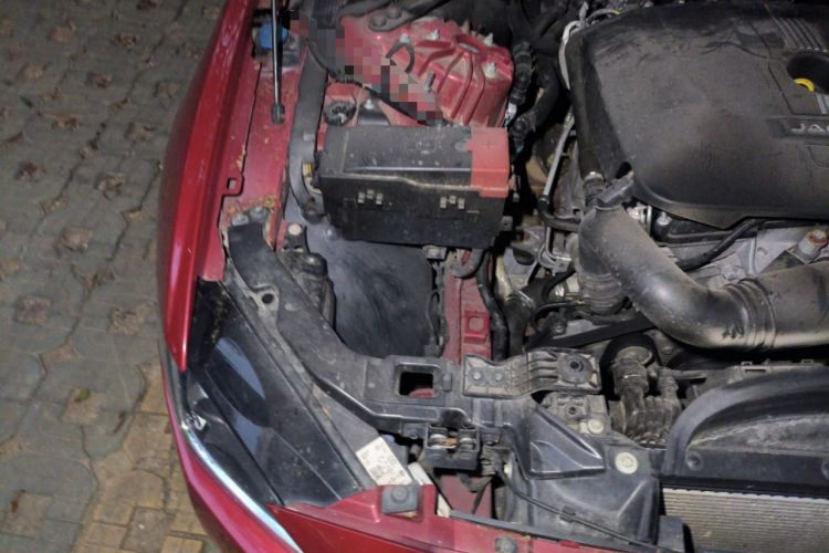 Used Jaguar XE 2015 2.0T 240 PS R-Sport Engine Bay Right
