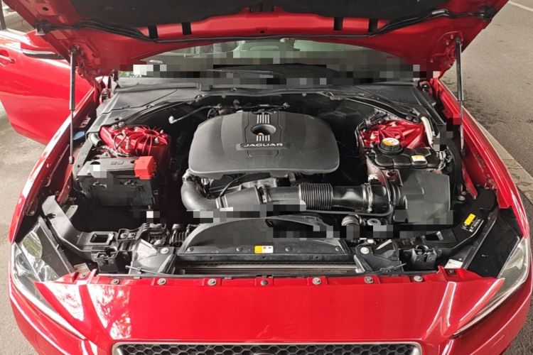 Used Jaguar XE 2015 2.0T 240 PS R-Sport Engine Bay