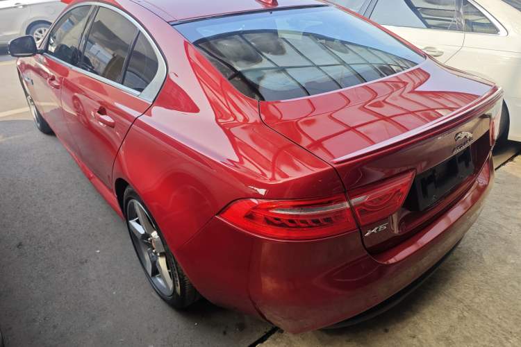 Used Jaguar XE 2015 2.0T 200 PS R-Sport Exterior 1