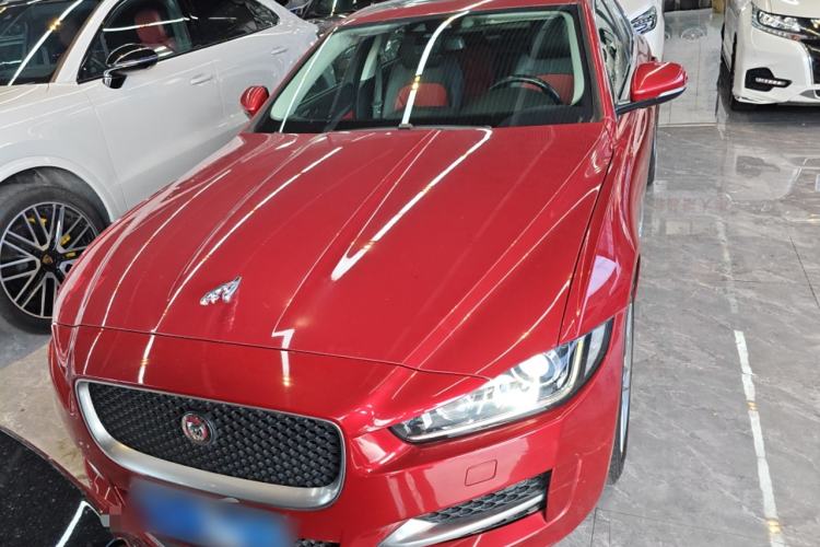 Used Jaguar XE 2015 2.0T 200 PS R-Sport Exterior 1