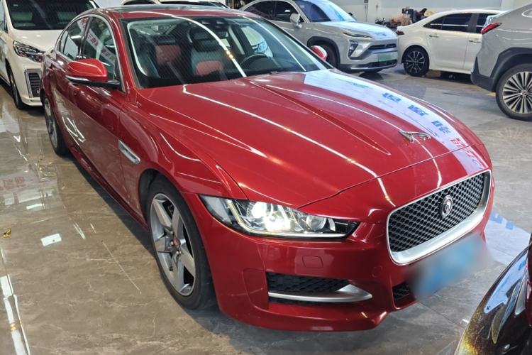 Used Jaguar XE 2015 2.0T 200 PS R-Sport Exterior 7