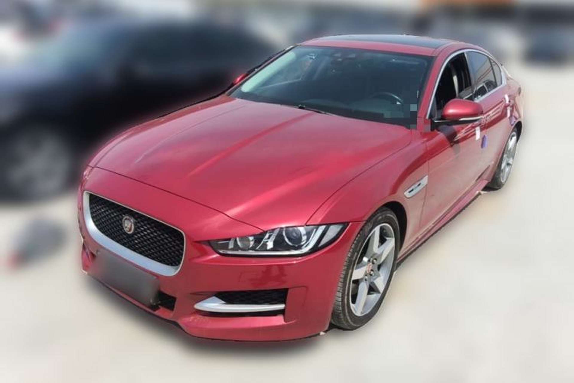 Used Jaguar XE 2015 2.0T 240 PS R-Sport Front Left 45 Deg