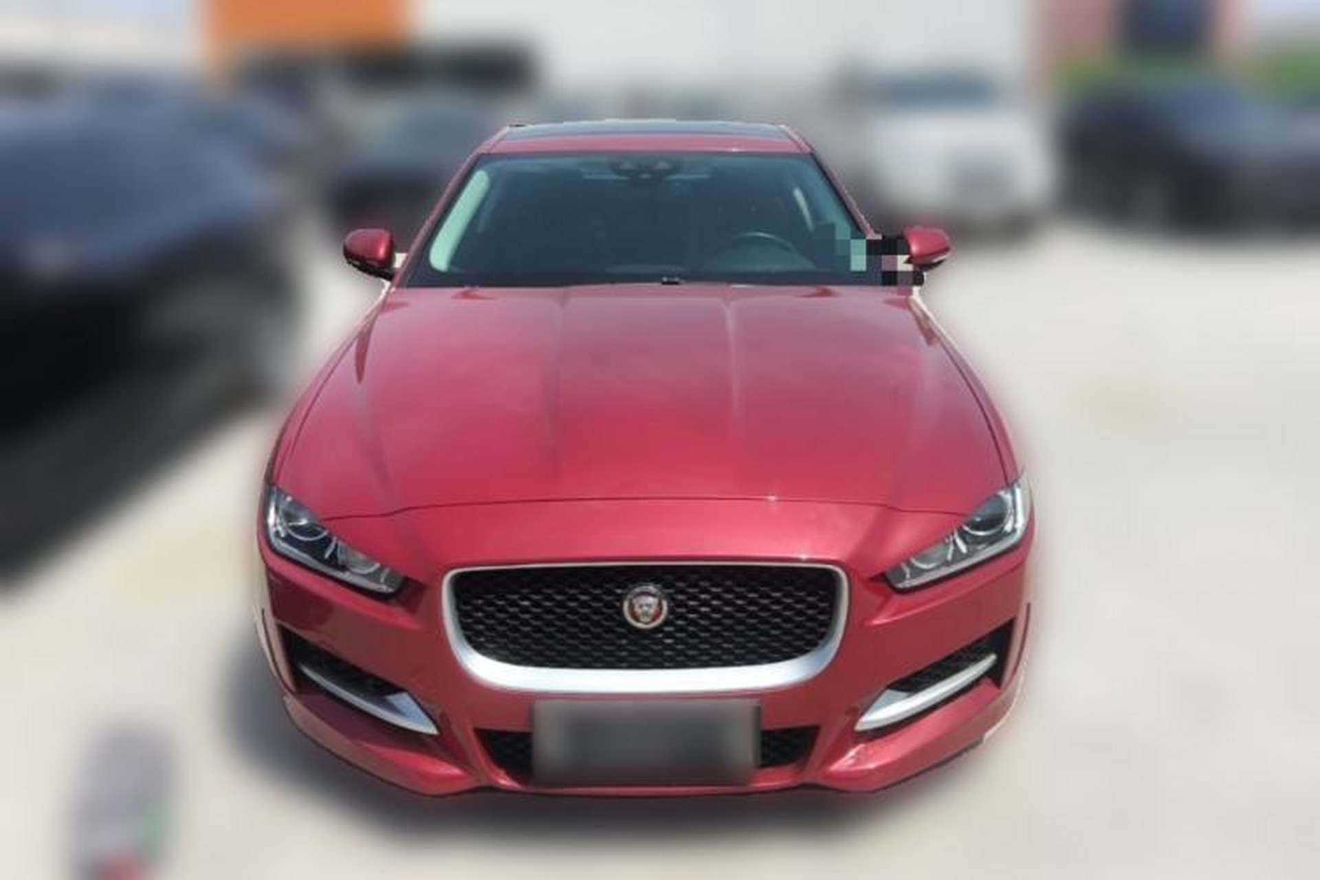 Used Jaguar XE 2015 2.0T 240 PS R-Sport Front