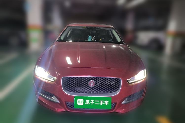 Used Jaguar XE 2015 2.0T 200 PS R-Sport Front