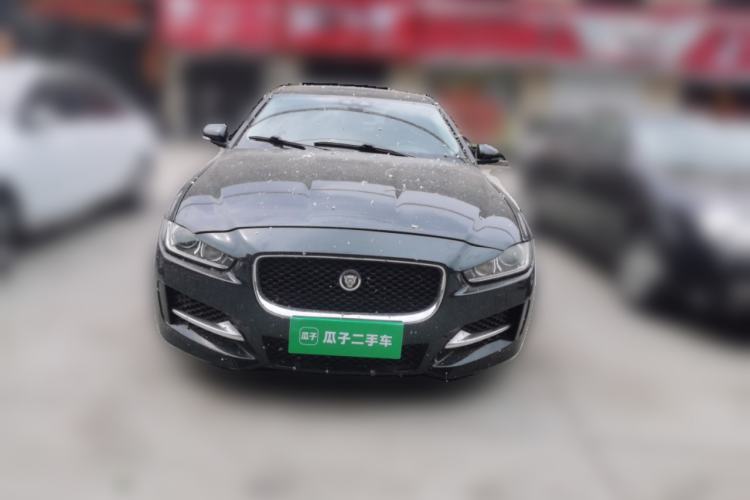 Used Jaguar XE 2015 2.0T 200 PS R-Sport Front