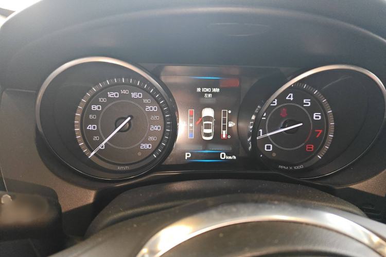 Used Jaguar XE 2015 2.0T 200 PS R-Sport Instrument Cluster