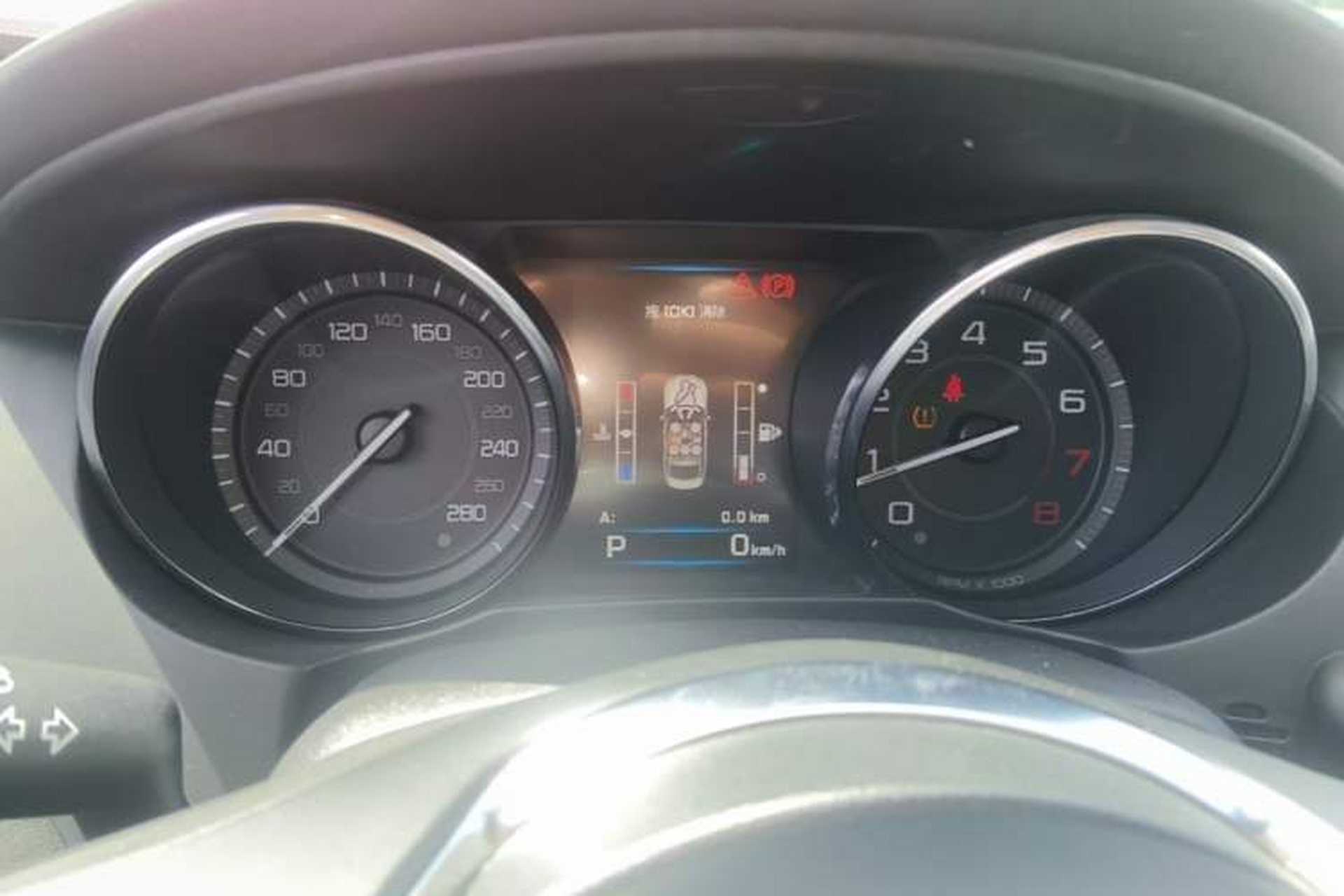 Used Jaguar XE 2015 2.0T 240 PS R-Sport Instrument Cluster