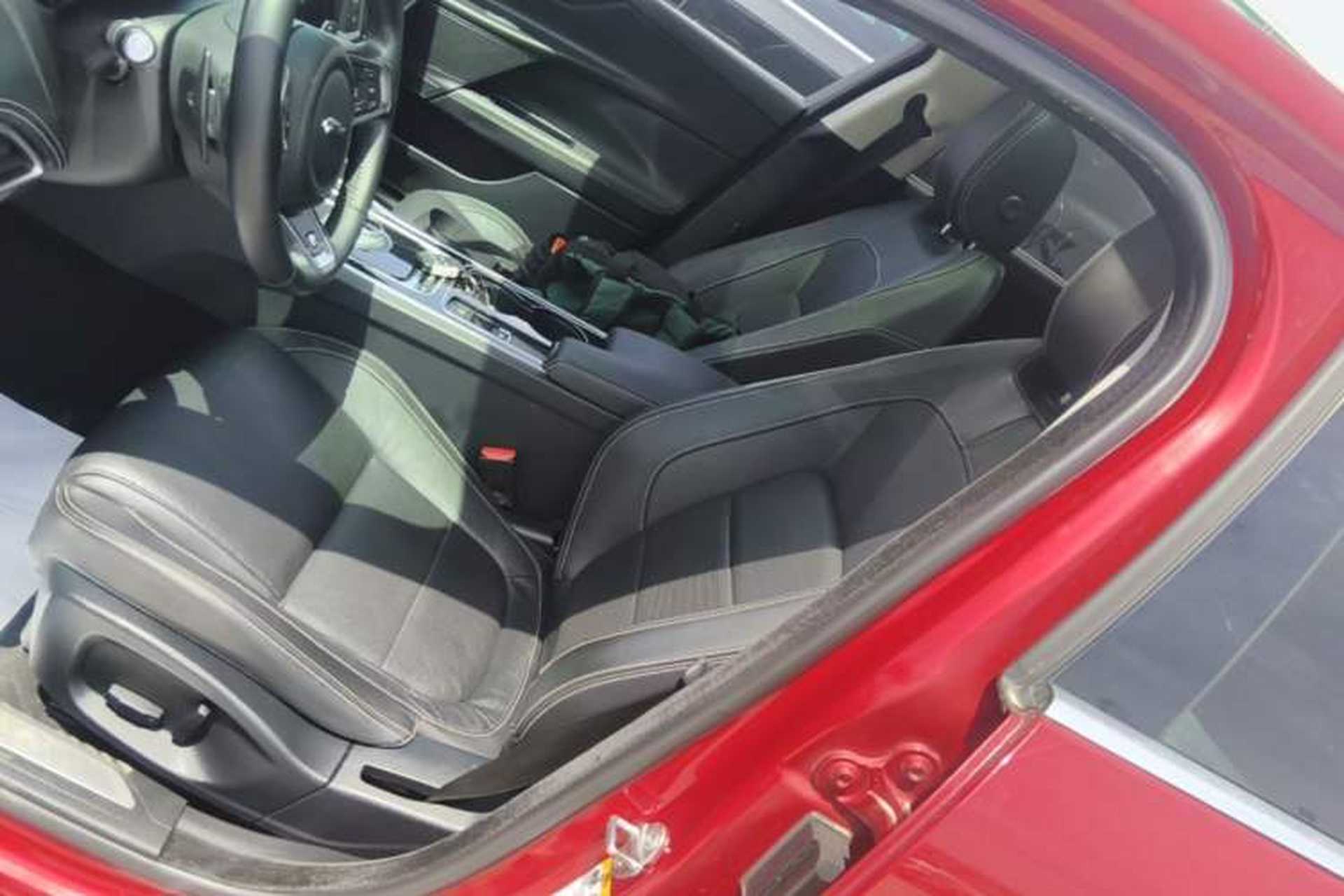 Used Jaguar XE 2015 2.0T 240 PS R-Sport Left Front Seat