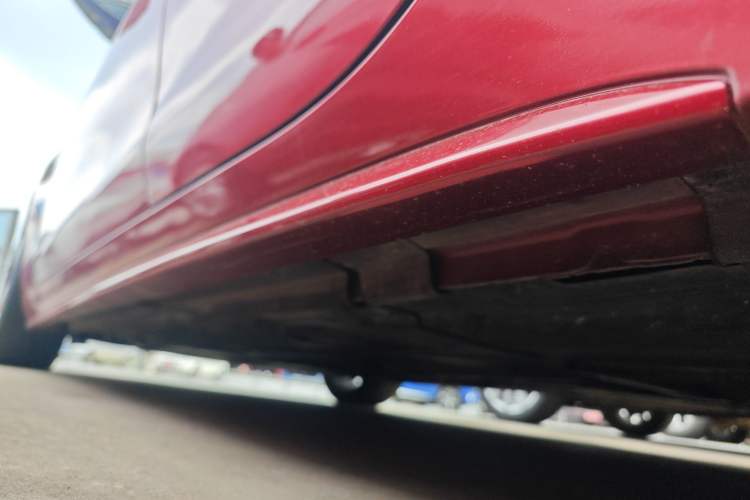 Used Jaguar XE 2015 2.0T 200 PS R-Sport Left Side Sill