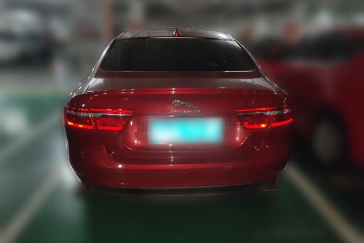 Used Jaguar XE 2015 2.0T 200 PS R-Sport Rear