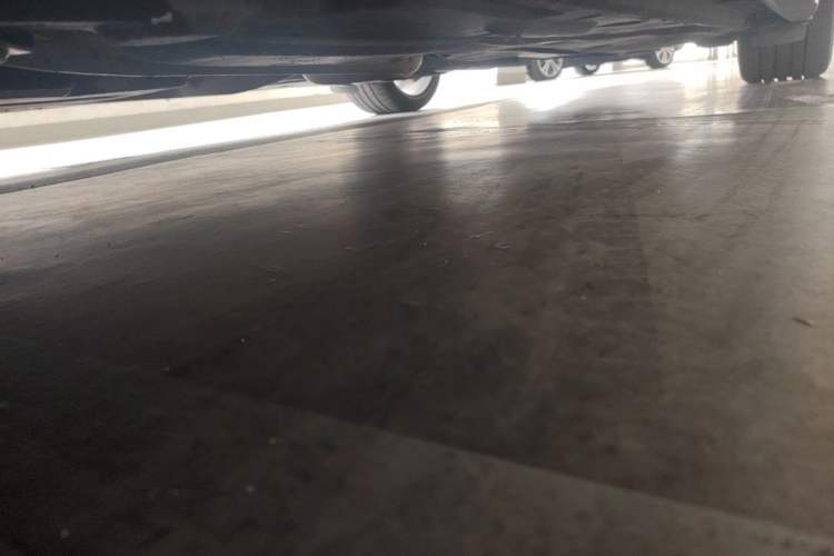 Used Jaguar XE 2015 3.0 SC 340 PS S Chassis Front Left
