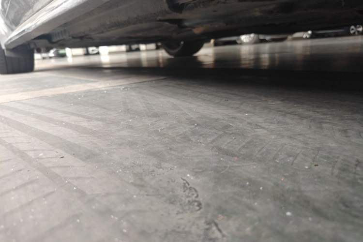 Used Jaguar XE 2015 3.0 SC 340 PS S Chassis Front Right