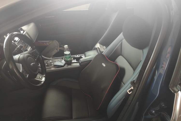 Used Jaguar XE 2015 3.0 SC 340 PS S Left Front Seat