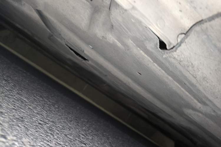 Used Jaguar XE 2015 2.0T 200 PS R-Sport Chassis Front Left