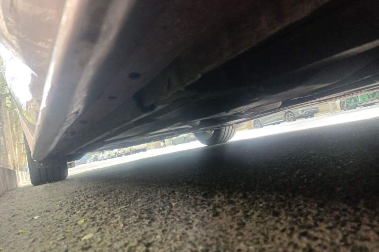 Used Jaguar XE 2015 2.0T 200 PS R-Sport Chassis Front Right