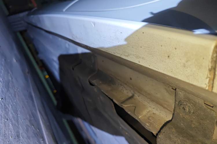Used Jaguar XE 2015 2.0T 200 PS R-Sport Chassis Rear Left