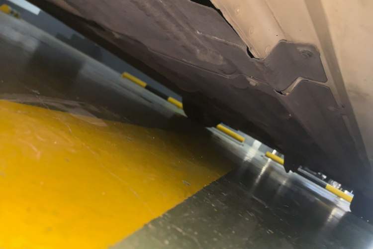 Used Jaguar XE 2015 2.0T 200 PS R-Sport Chassis Rear Right