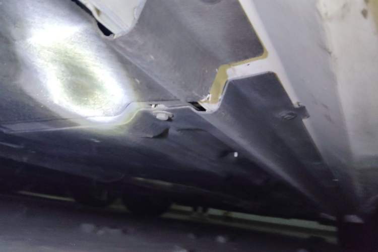 Used Jaguar XE 2015 2.0T 200 PS R-Sport Chassis Rear Right