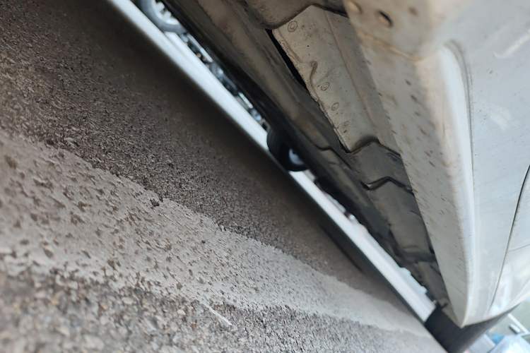Used Jaguar XE 2015 2.0T 200 PS R-Sport Chassis Rear Right