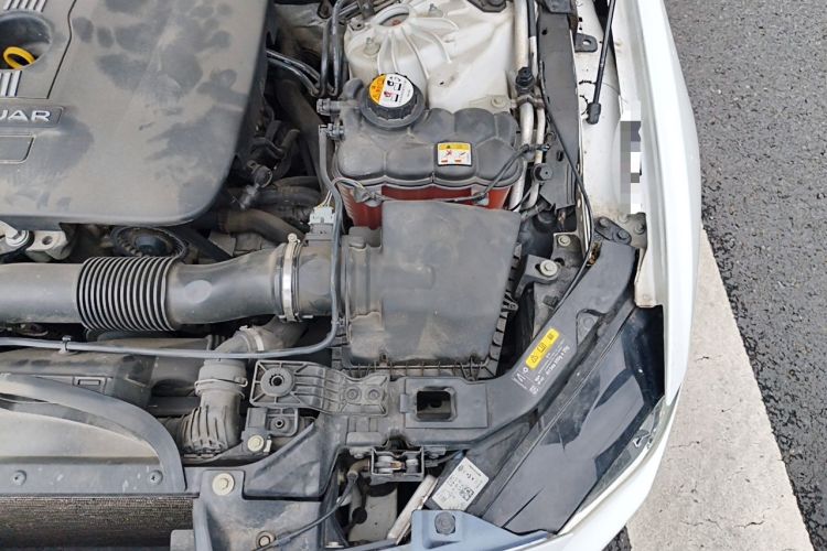 Used Jaguar XE 2015 2.0T 200 PS R-Sport Engine Bay Left