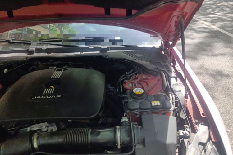 Used Jaguar XE 2015 2.0T 200 PS R-Sport Engine Bay Left