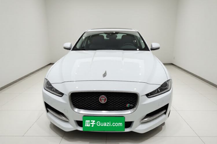 Used Jaguar XE 2015 2.0T 200 PS R-Sport Exterior 1