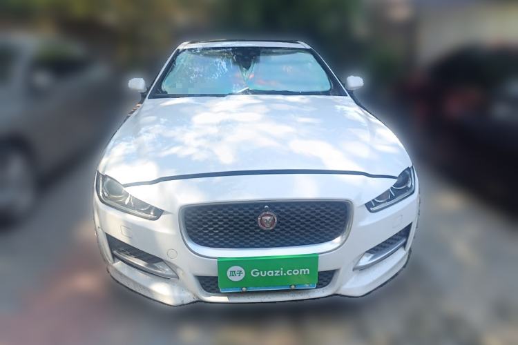 Used Jaguar XE 2015 2.0T 200 PS R-Sport Exterior 1