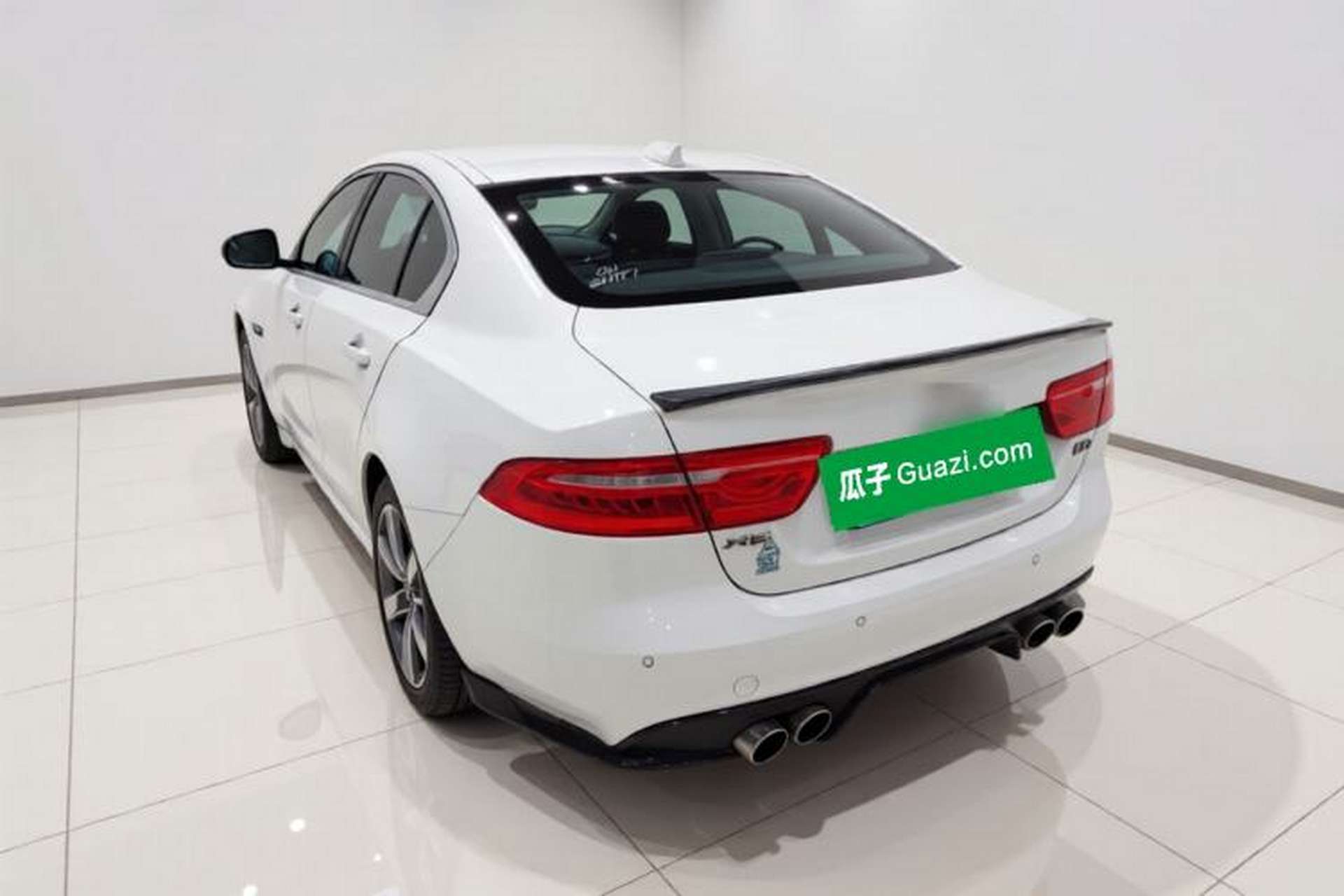 Used Jaguar XE 2015 2.0T 200 PS R-Sport Exterior 3