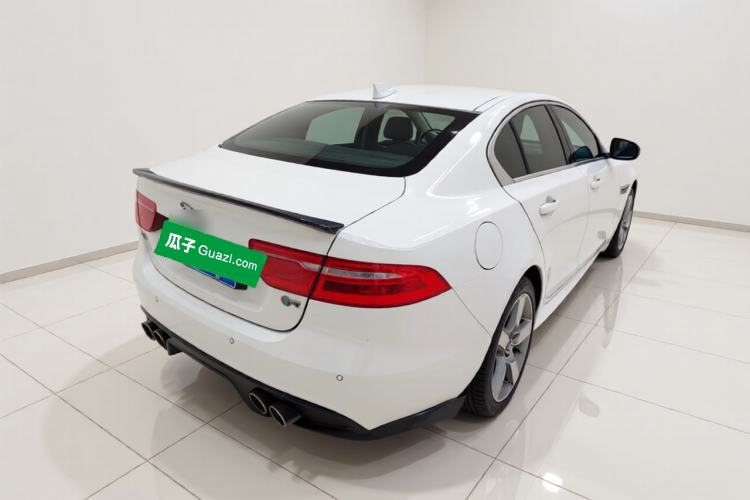 Used Jaguar XE 2015 2.0T 200 PS R-Sport Exterior 5