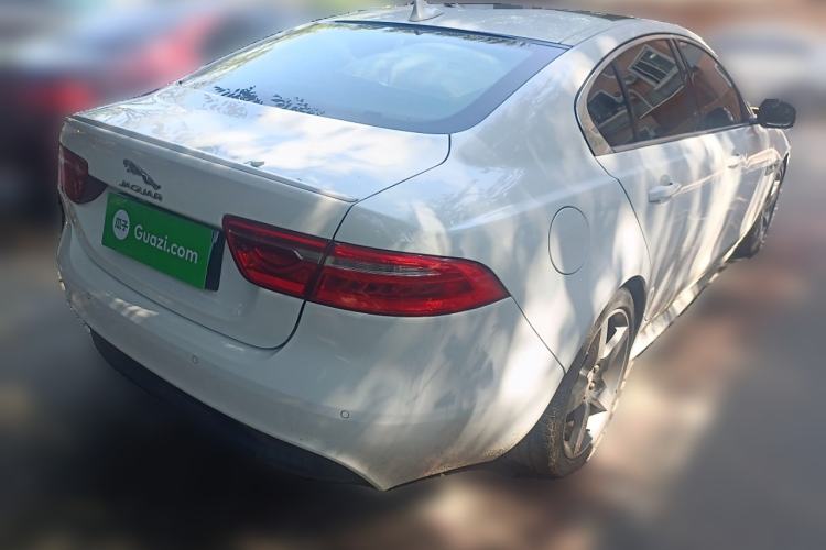 Used Jaguar XE 2015 2.0T 200 PS R-Sport Exterior 5