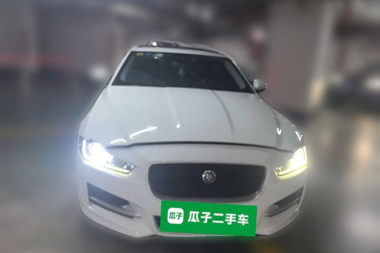Used Jaguar XE 2015 2.0T 200 PS R-Sport Front