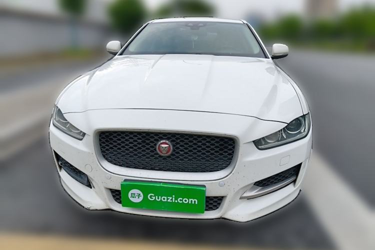 Used Jaguar XE 2015 2.0T 200 PS R-Sport Front