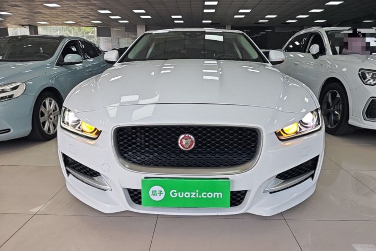 Used Jaguar XE 2015 2.0T 200 PS R-Sport Front