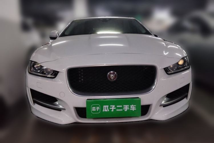 Used Jaguar XE 2015 2.0T 200 PS R-Sport Front